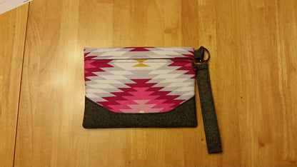 Heidi Foldover Clutch & Wristlet Sewing Pattern  made by Justina McBride