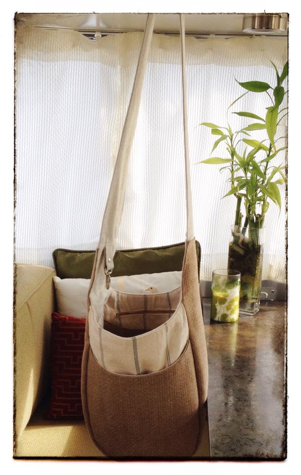 India Hobo Bag sewing pattern bird natural fabric front view