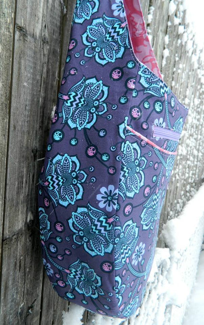 India Hobo Bag sewing pattern blue fabric side view