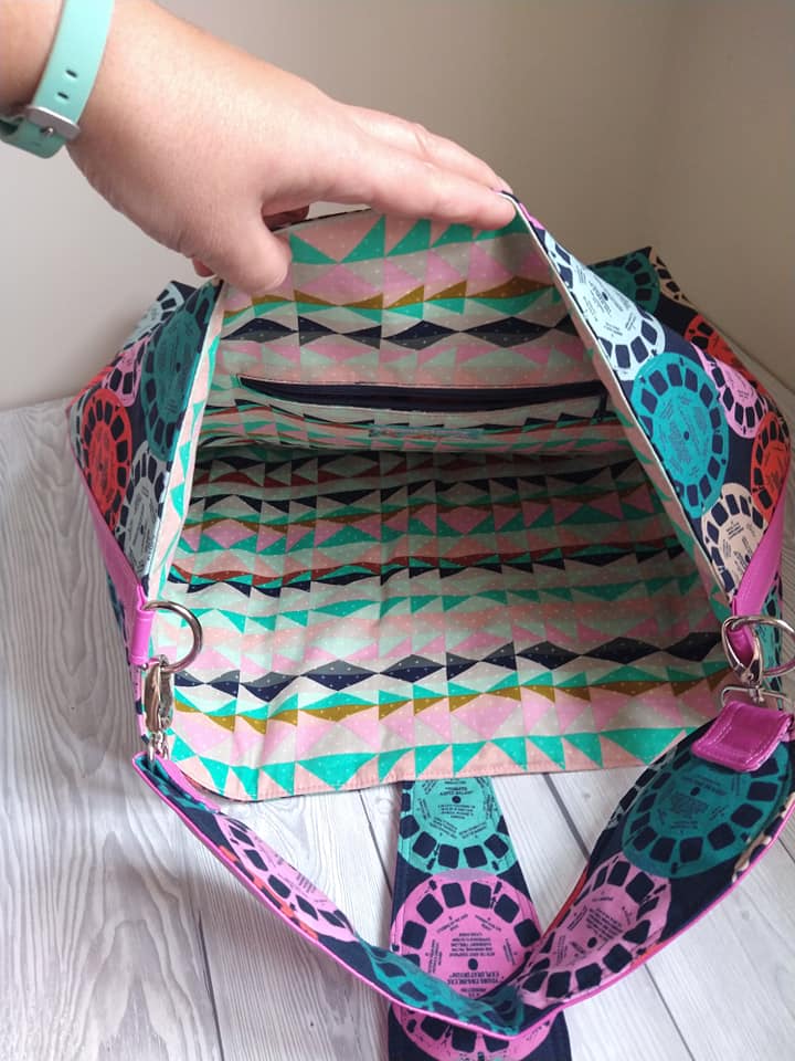 The Reversible Hobo Bag sewing Pattern