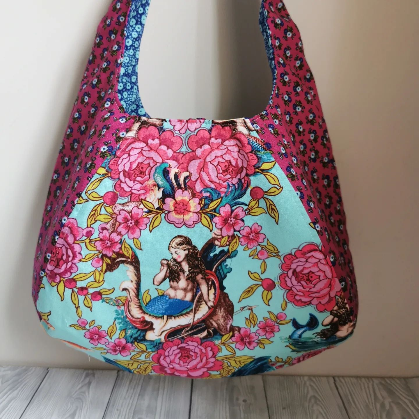 Laney Reversible Hobo sewing pattern  made by Lynn Palmer mermaid fabric