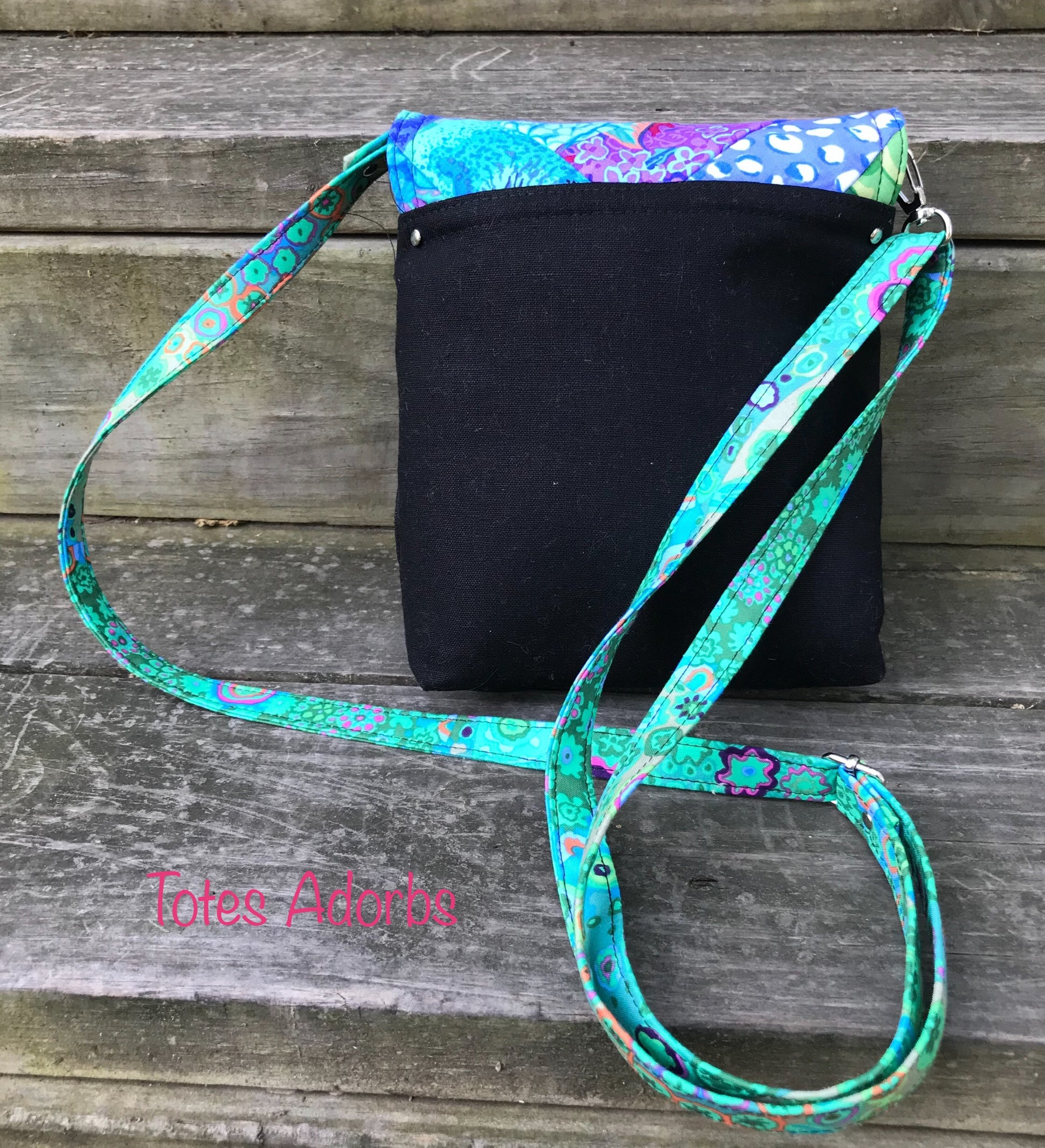 The Crossbody Bag PDF Sewing Pattern Rear view 