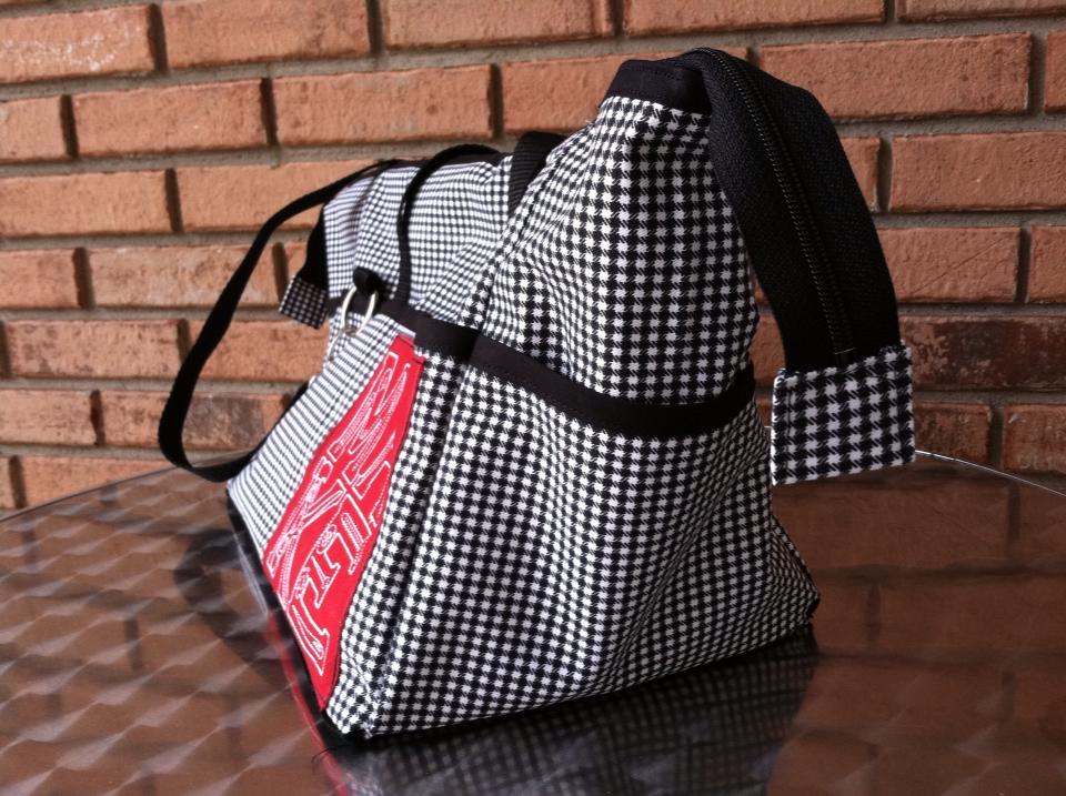  Levi Utility Bag Sewing Pattern made by Sandra side view