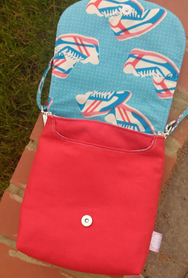 The Crossbody Bag PDF Sewing Pattern trainer interior fabric 