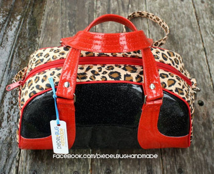 Maisie Bowler Handbag Sewing Pattern made by Erin - leopard print fabric contrast