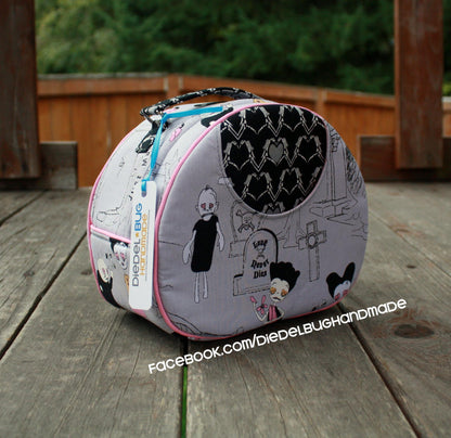 Olive Vanity Bag Sewing Pattern  made by Erin Morris - Diedelbughandmade 