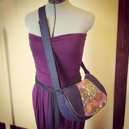 Paco Bean Rosie Crossbody Bag Sewing Pattern purple fabric made by Alicia