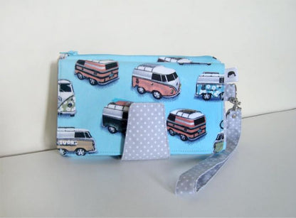 Pearl Wallet Clutch Sewing Pattern  made by Camilla Mayumi 