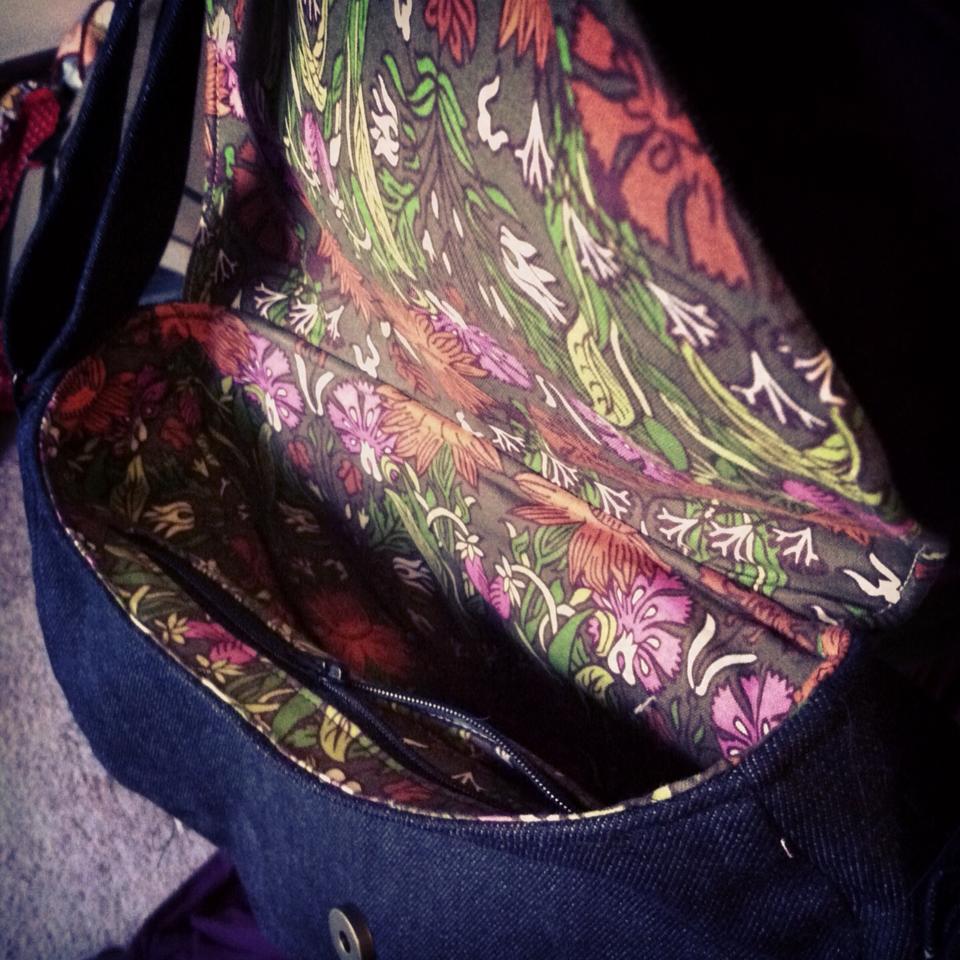 Rosie Crossbody Bag Sewing Pattern inside made by Alicia