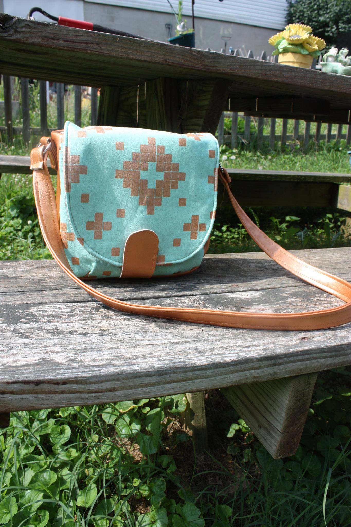 Sandra Saddle Bag Sewing Pattern made by Jackie Palm