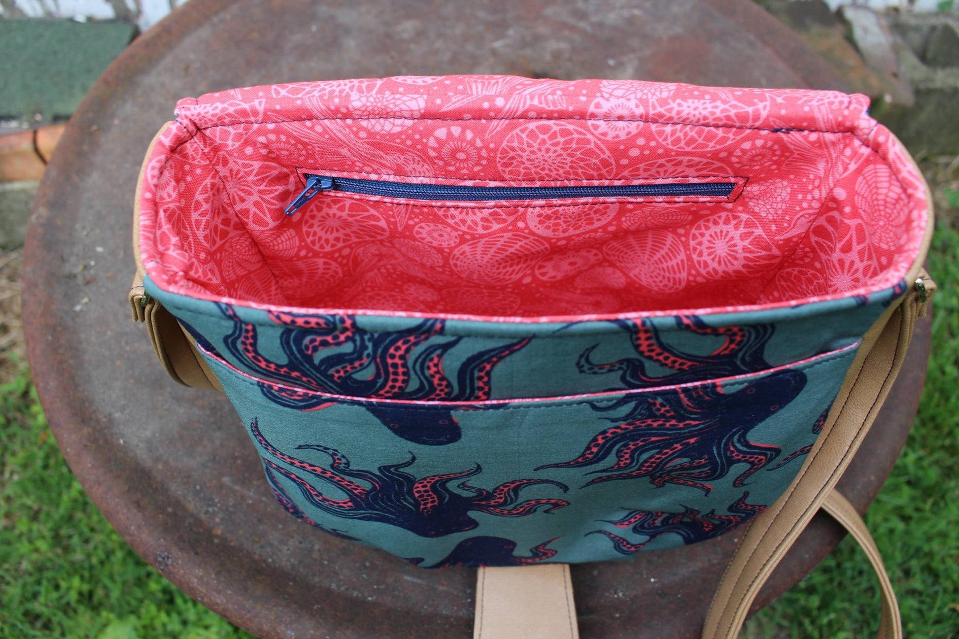 Sandra Saddle Bag Sewing Pattern made by Jennifer Greene