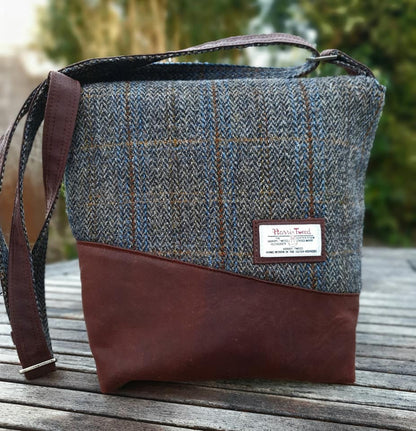 Sewing pattern for The Squiffy Sling bag - PDF pattern  (Tweed fabric)
