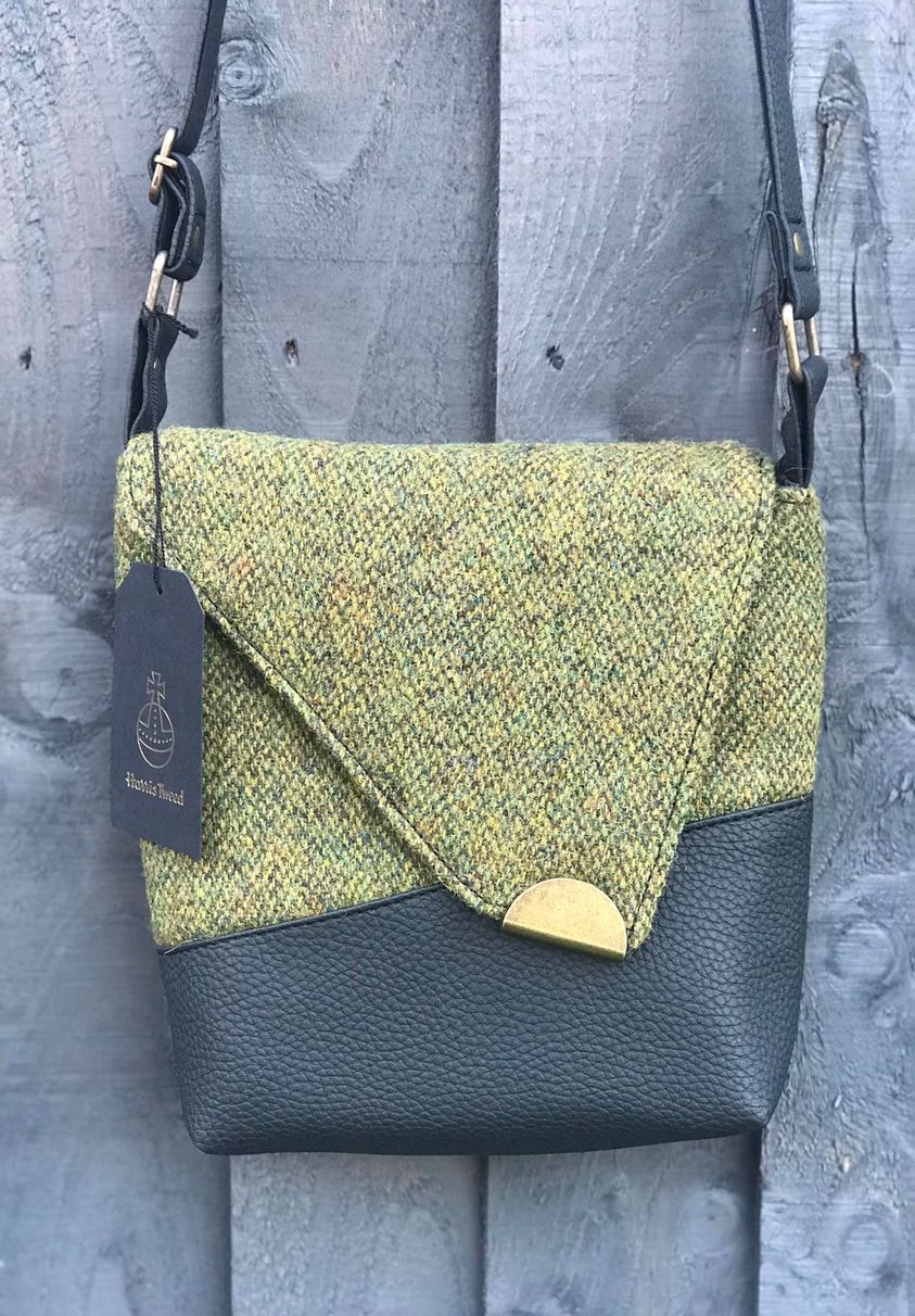 Sewing pattern for The Squiffy Sling bag - PDF pattern  made by Desra from the sewing pattern by Mrs H 