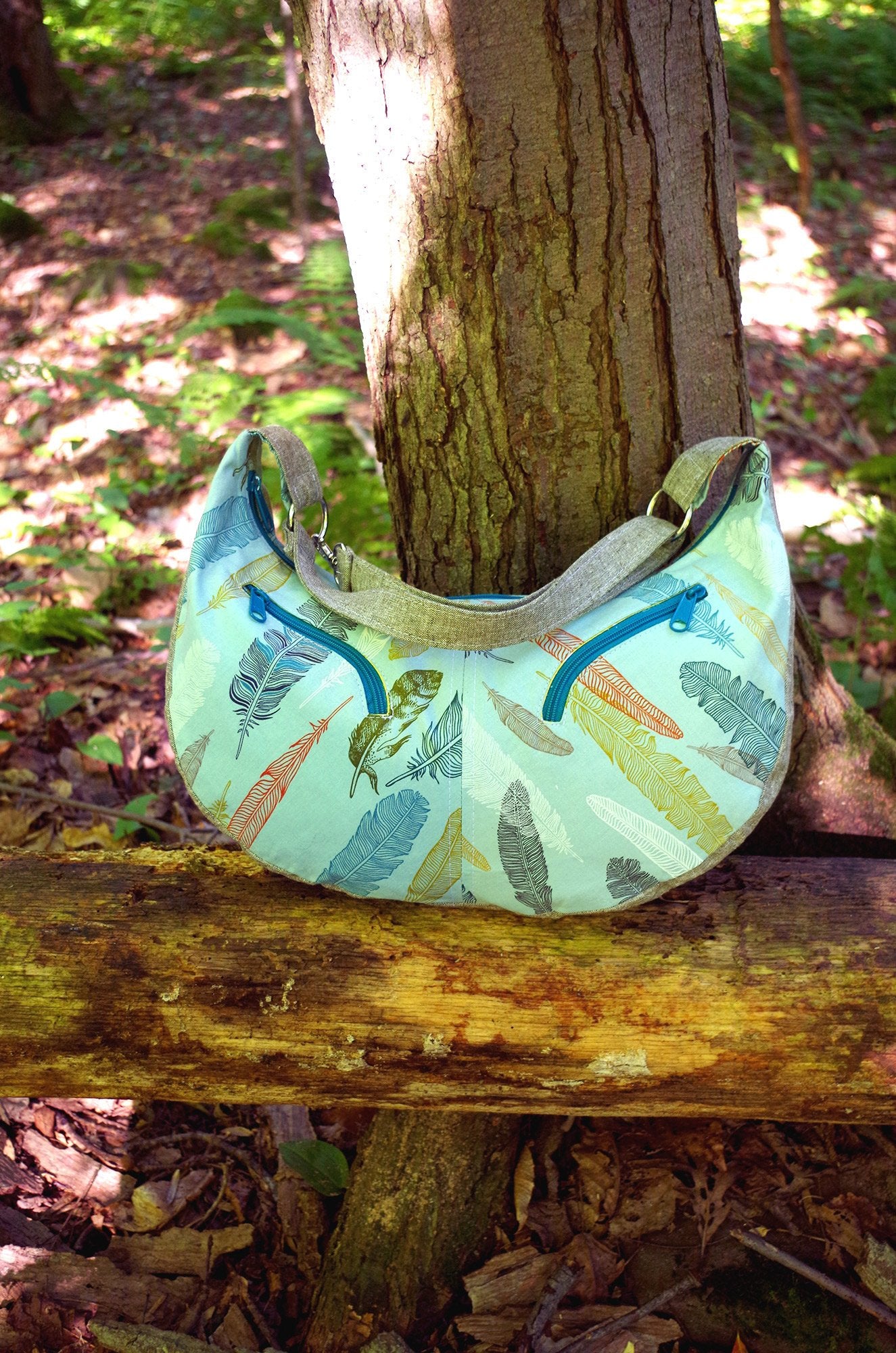 Sheena Hobo Bag Sewing Pattern cover picture