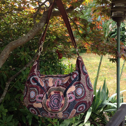 Sheena Hobo Bag Sewing Pattern made by Elizabeth Bolton