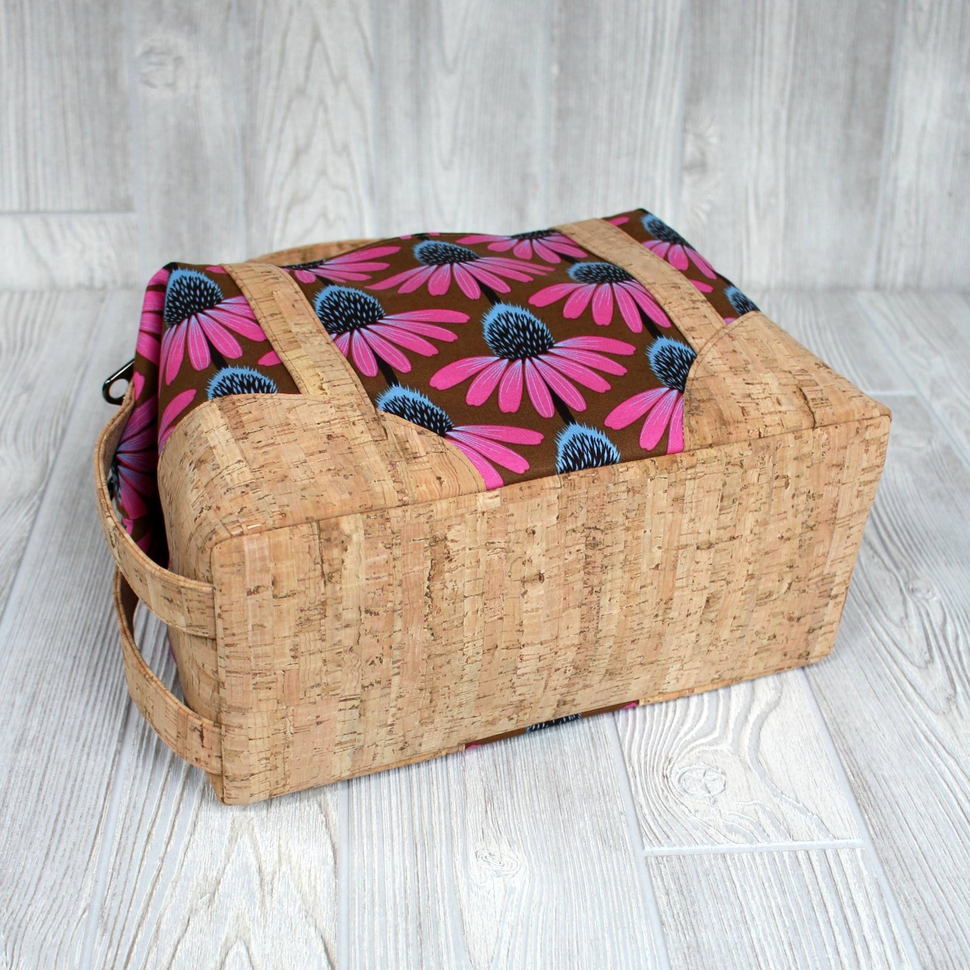  Sierra Zip Top Handbag Sewing Pattern  made by Jennifer Greene (cork)