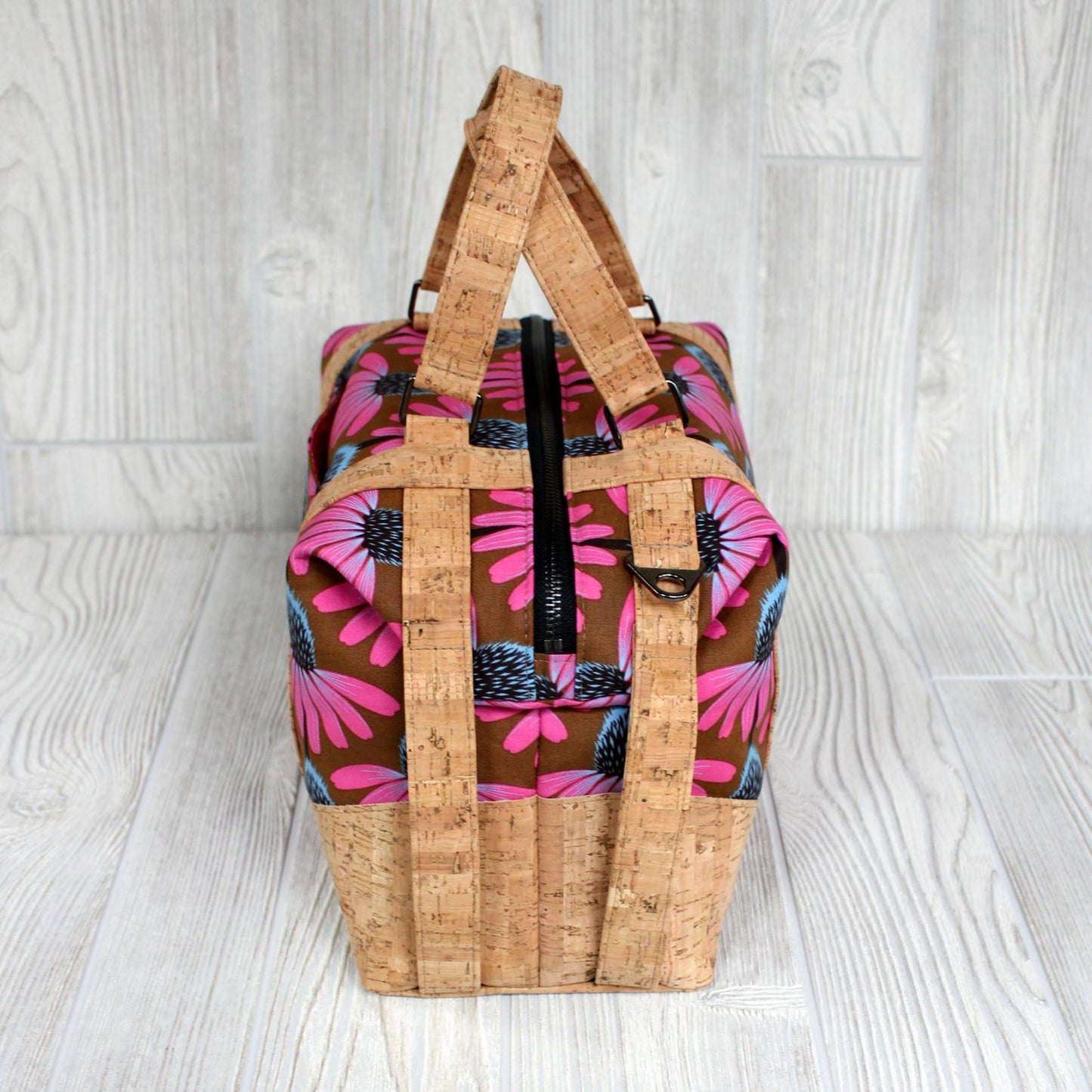  Sierra Zip Top Handbag Sewing Pattern  made by Jennifer Greene end view