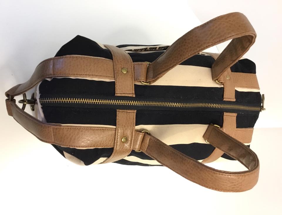  Sierra Zip Top Handbag Sewing Pattern  made by Michelle Wilkinson Tripp top view