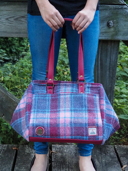 Super Nova Satchel PDF Sewing Pattern front view of tweed fabric 