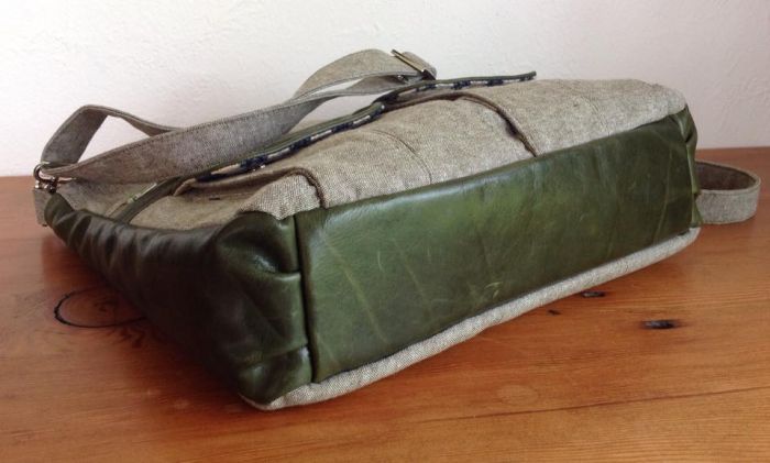 Sydney Crossbody sewing pattern bottom of bag