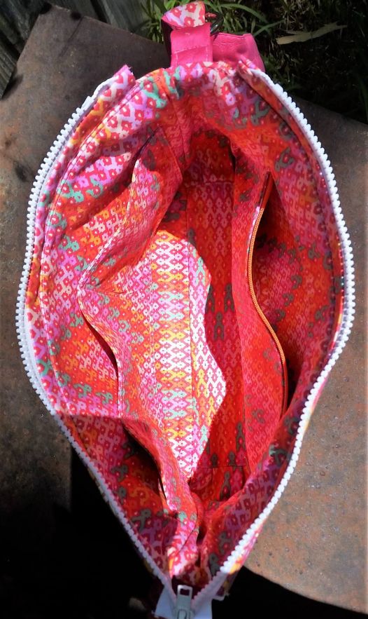 Sydney Crossbody sewing pattern  interior view