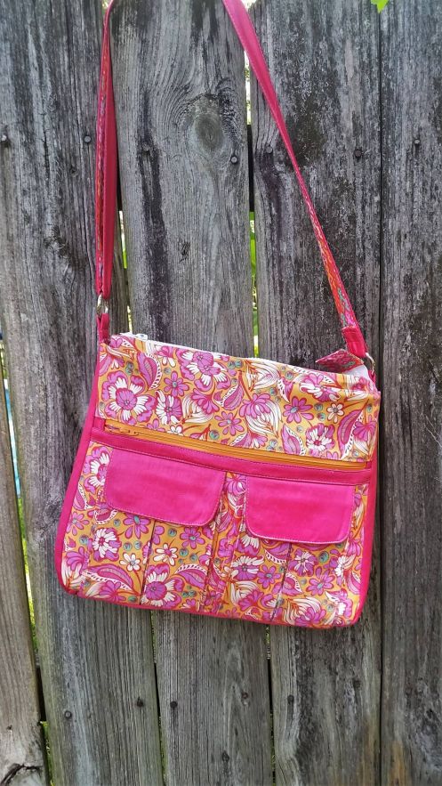 Sydney Crossbody sewing pattern  pink retro fabric