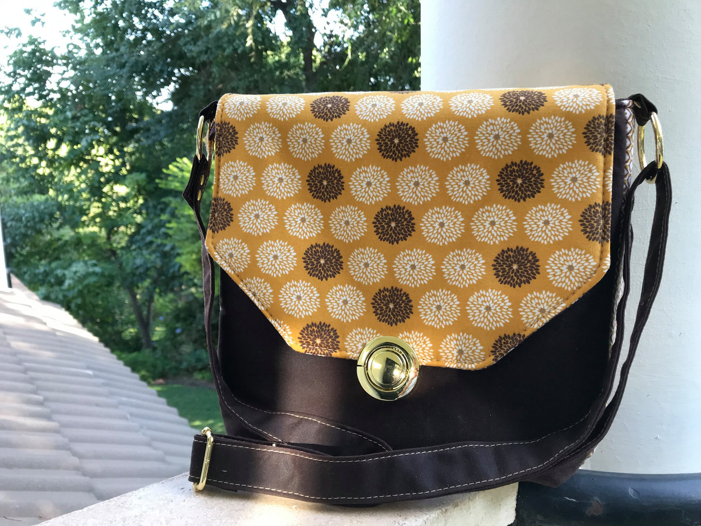 Button Lock Bag PDF Pattern