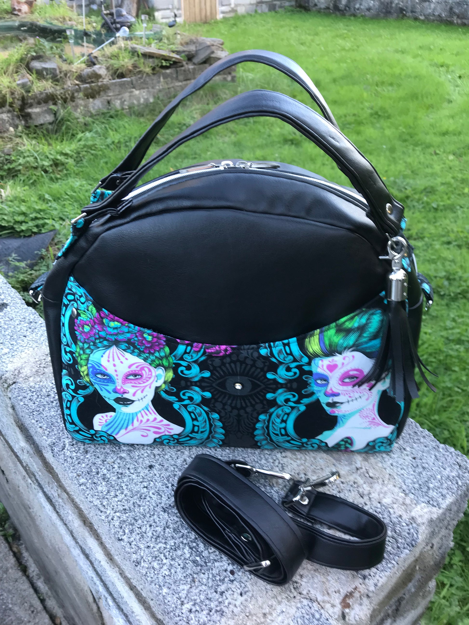 The Bowler Bag PDF Sewing Pattern made by Lesley with shoulder strap 