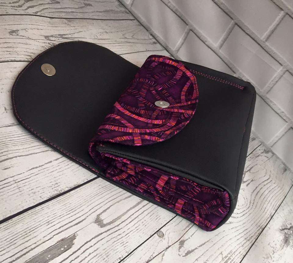 The Captivating Clutch PDF Sewing Pattern contrast pink and black fabric 