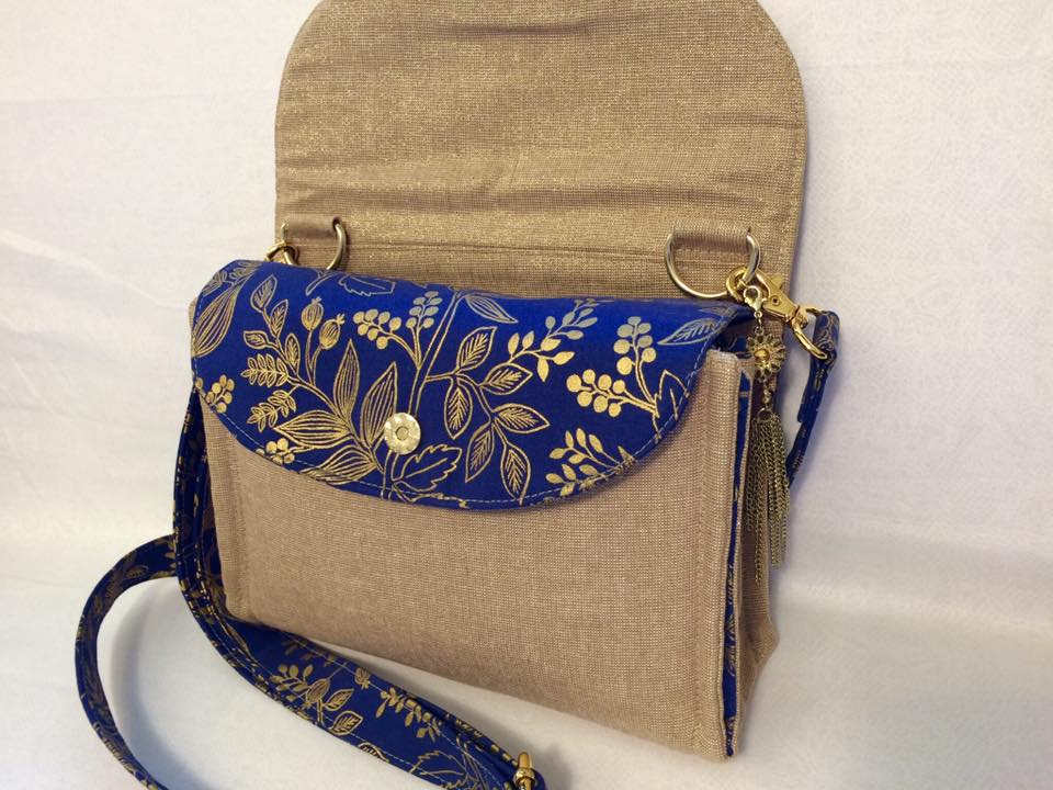 The Captivating Clutch PDF Sewing Pattern Beige and blue contrast fabric 