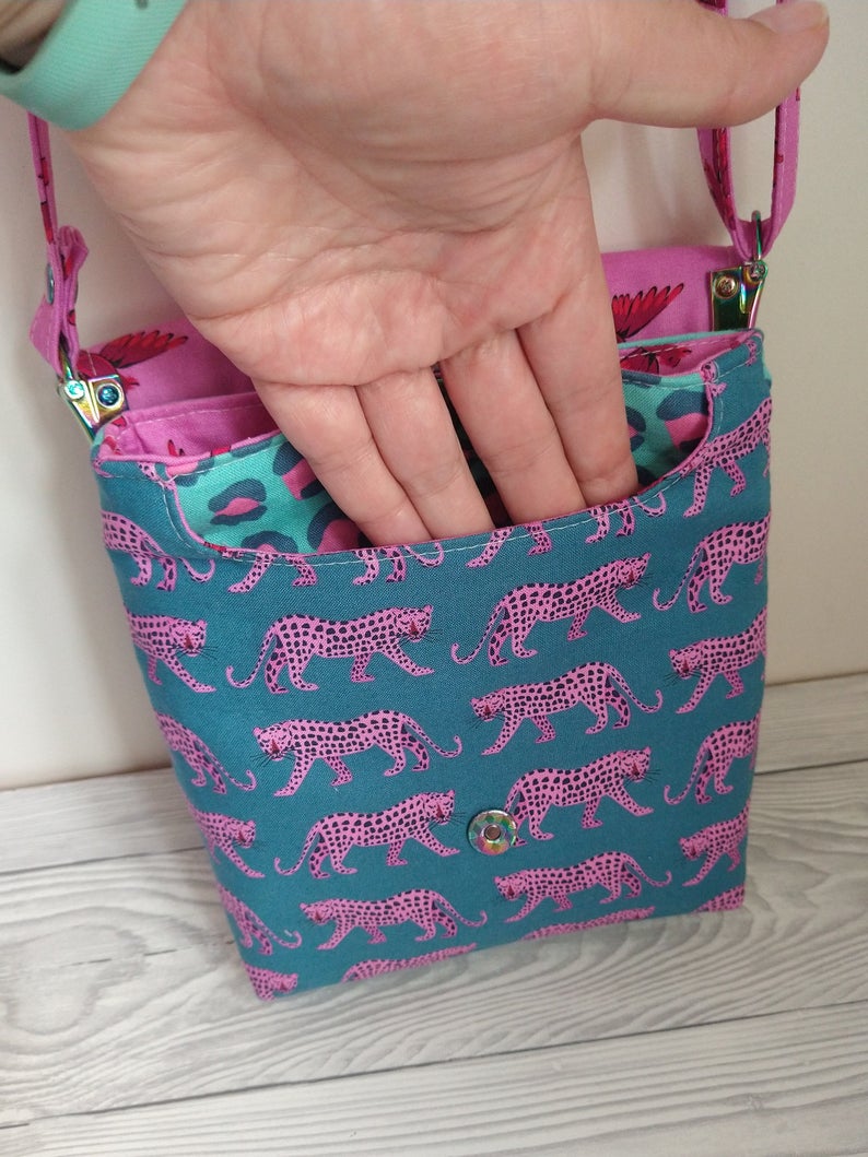 The Crossbody Bag PDF Sewing Pattern interior flap 