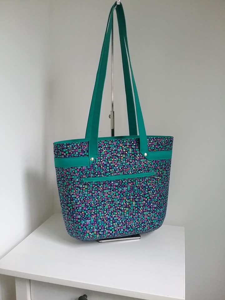 The Fiesta Tote PDF sewing Pattern spotty fabric