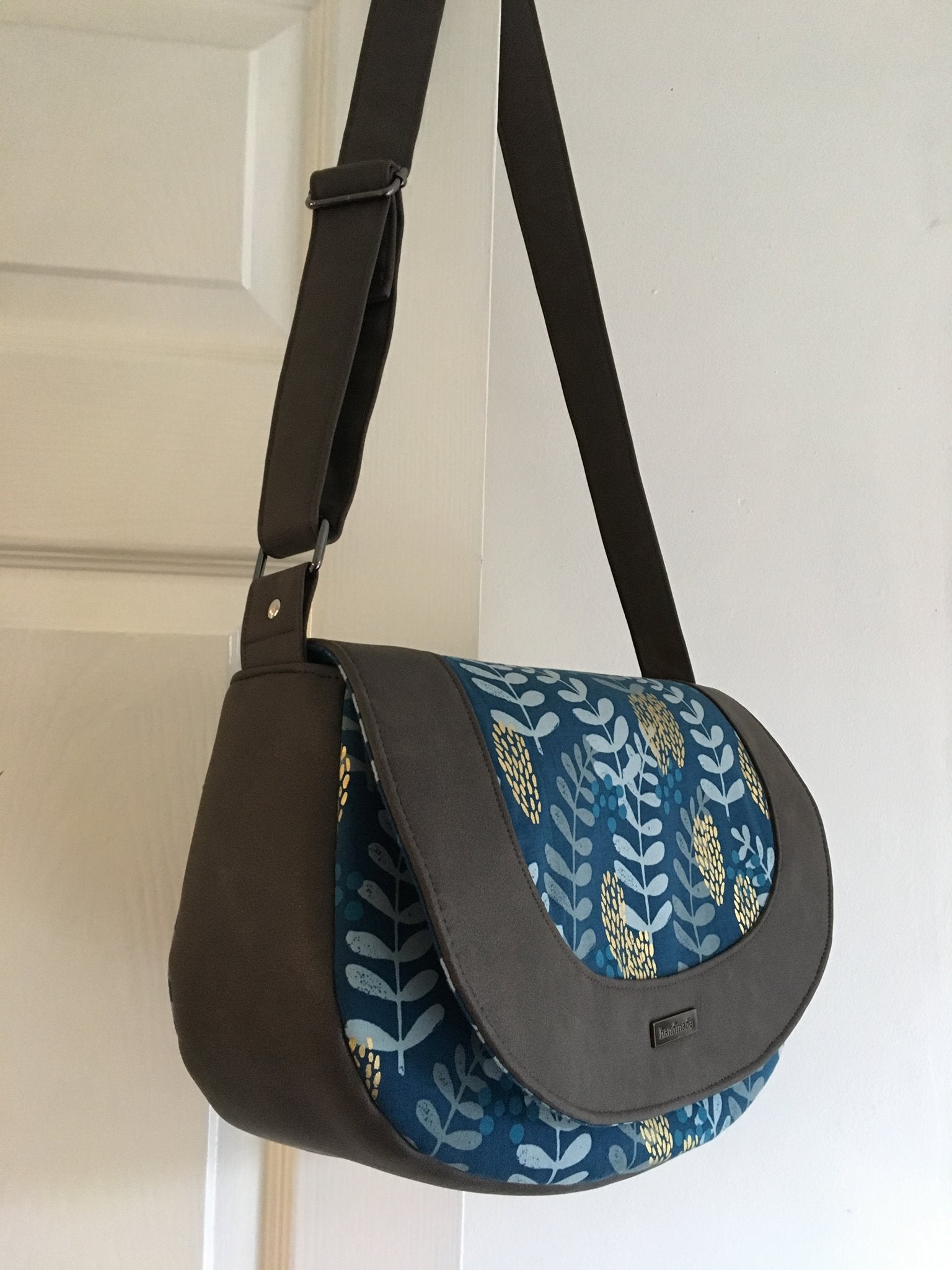 The Sassy Saddlebag PDF Sewing Pattern  leaf pattern fabric 