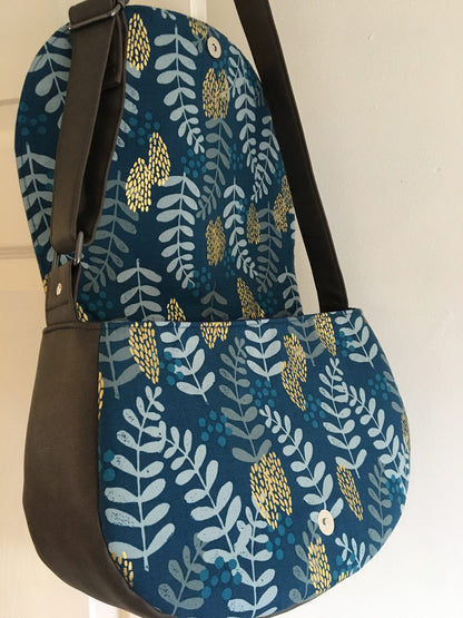 The Sassy Saddlebag PDF Sewing Pattern floral leaf pattern 