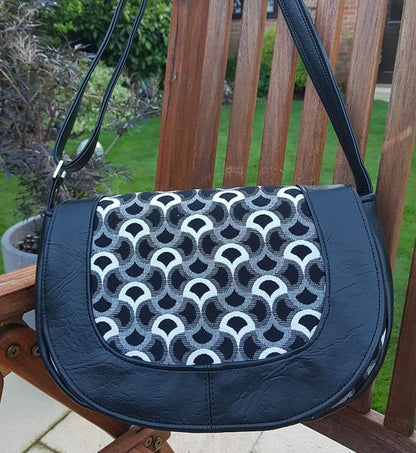 The Sassy Saddlebag PDF Sewing Pattern  black and white with black trim 
