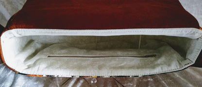 The Sassy Saddlebag PDF Sewing Pattern neutral fabric interior 