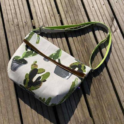 The Sling Bag free sewing pattern by Mrs H