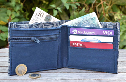 The gentlemans wallet sewing pattern, money holding area