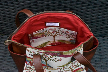 Inside of the Annette made by Lynne Baldwin from Lynne's Selections